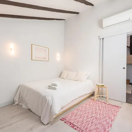 Bohemian 2Bedroom Attic In Lavapies Madrid Extérieur photo